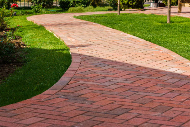 Best Driveway Pavers Near Me  in Hinsdale, IL